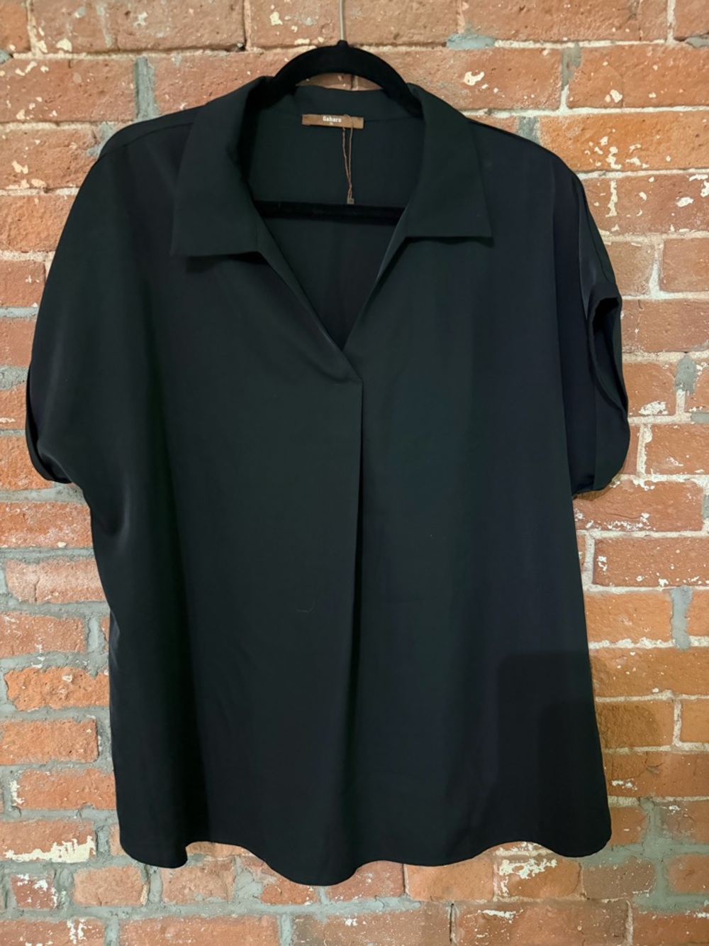 Black Short-Sleeve Collared Blouse